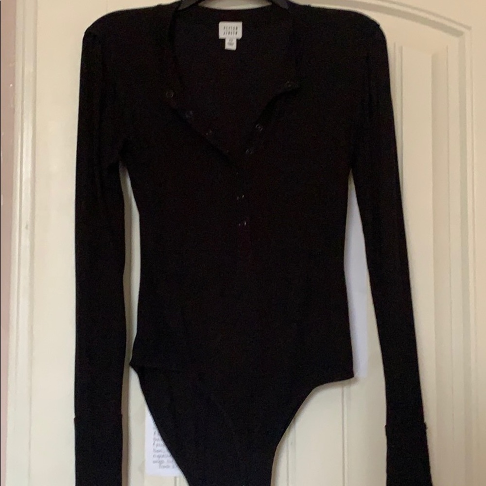 Peyton Jensen black bodysuit